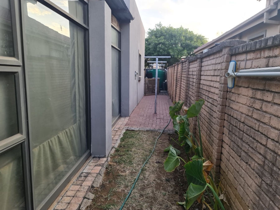 4 Bedroom Property for Sale in Rustenburg Central North West